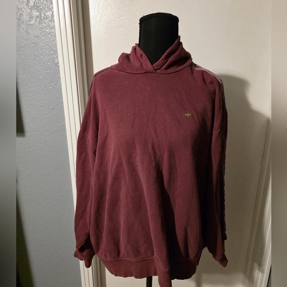 Adidas Sweater Size M